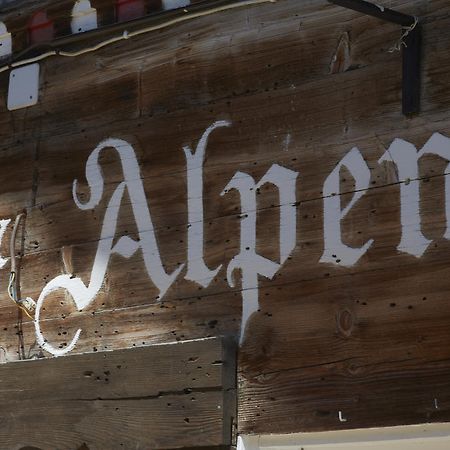 Alpenrose Gadmen - Gasthaus Экстерьер фото