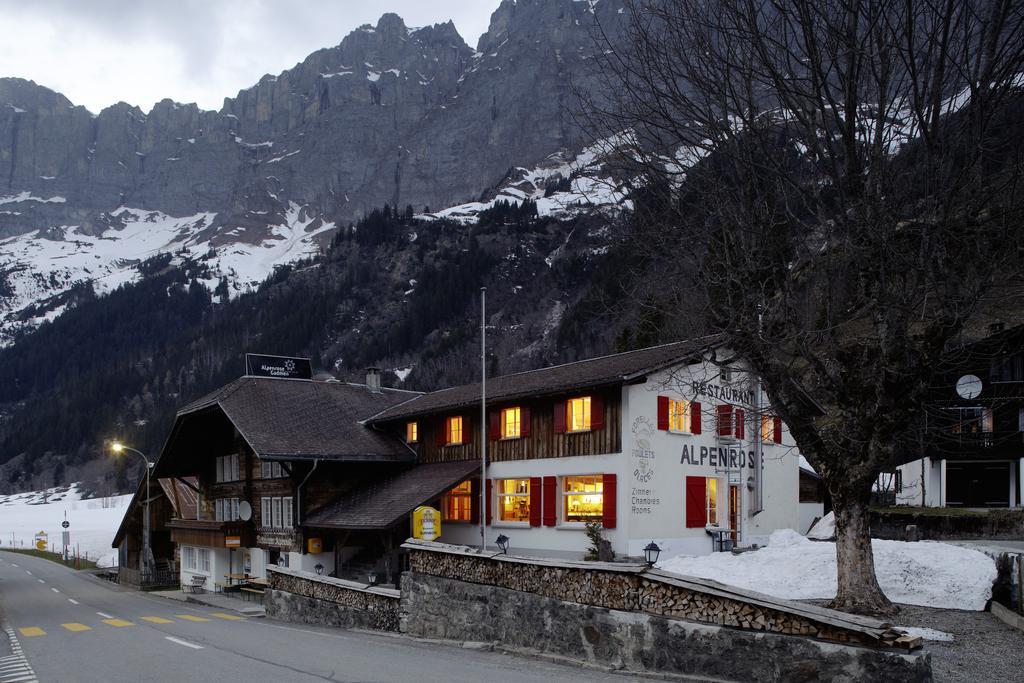 Alpenrose Gadmen - Gasthaus Экстерьер фото